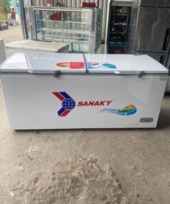 Tủ đông cũ Sanaky VH-8699HY 761 lít sử dụng Gas R290 giúp làm lạnh nhanh, ổn định
