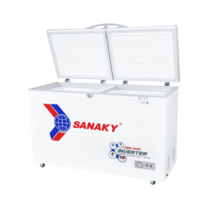 Mặt bên góc 45 độ, mở nắp của tủ đông Sanaky Inverter 305 Lít VH-4099A3