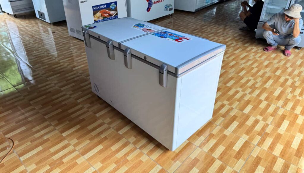 Tổng quan tủ đông Sanaky 410 lít VH-5699HY